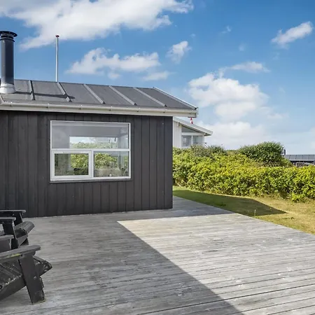 Marjanna - 350m From The Sea By Interhome